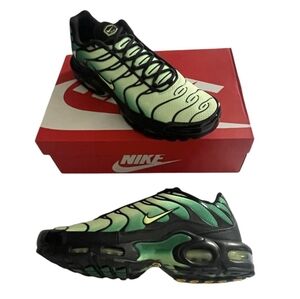 Nike Air Max Plus Vapor Green Malachite Black Light Lemon Twist Men's Size 12.0